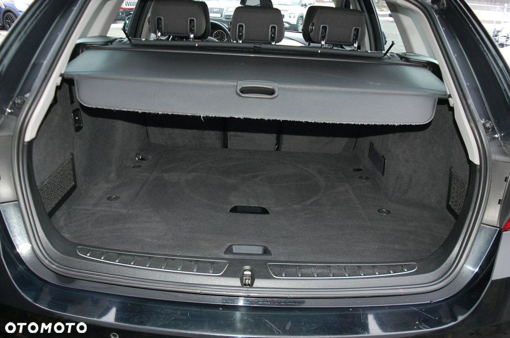 BMW Seria 3 - 27