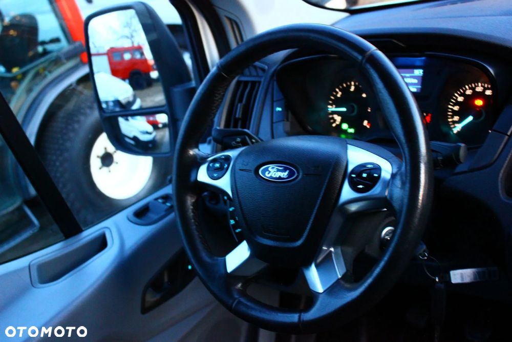 Ford TRANSIT 2.0 TDCI 130KM L3H2  3 OSOBOWY ZABUDOWA WARSZTATOWA PERFEKT AUTO FV23% - 25