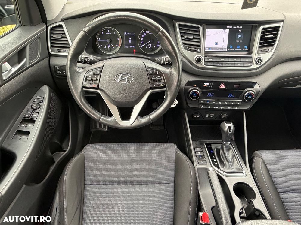 Hyundai Tucson blue 1.7 CRDi 2WD DCT Premium - 14