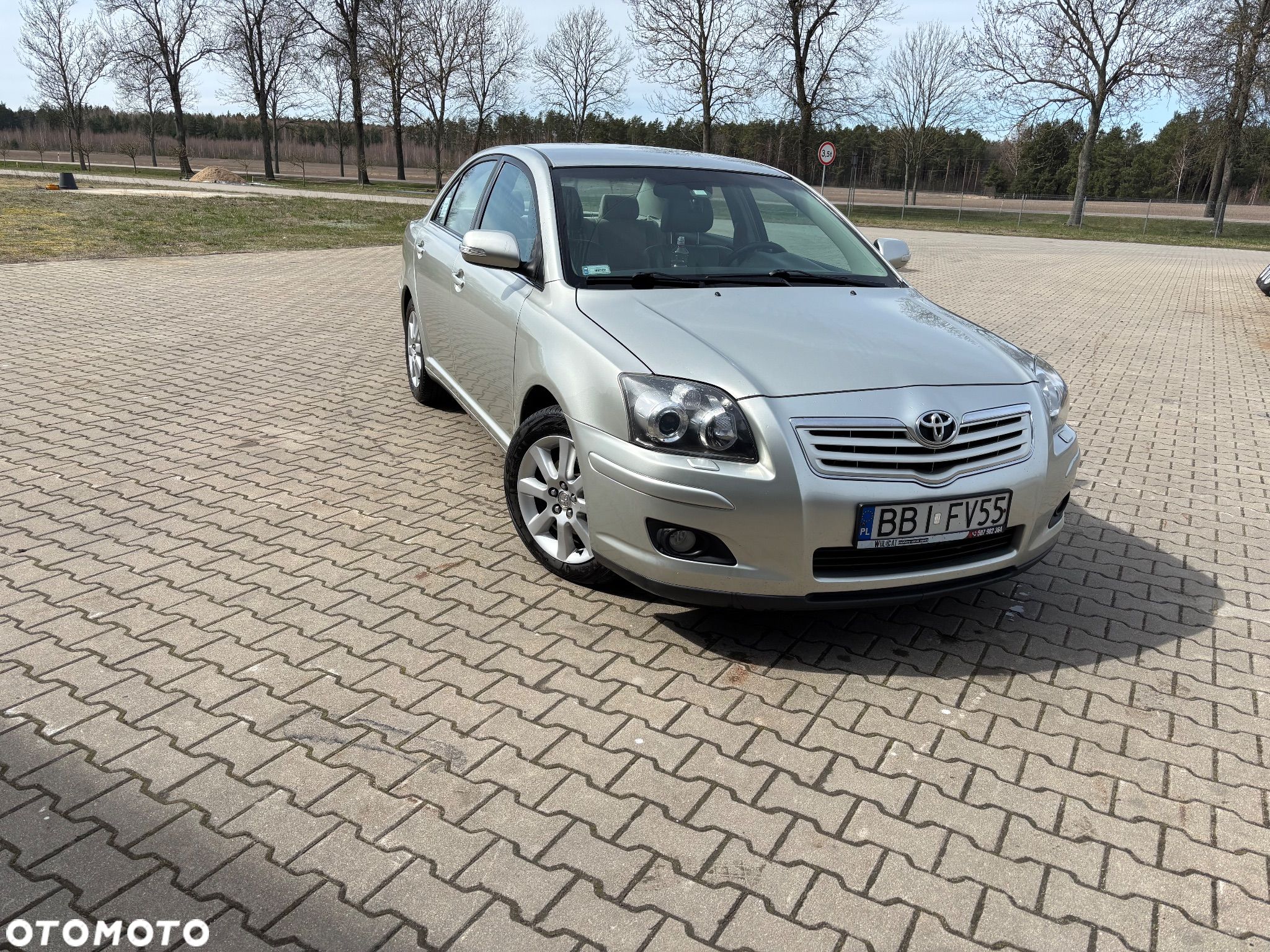Toyota Avensis 2.0 D-4D Sol plus - 1