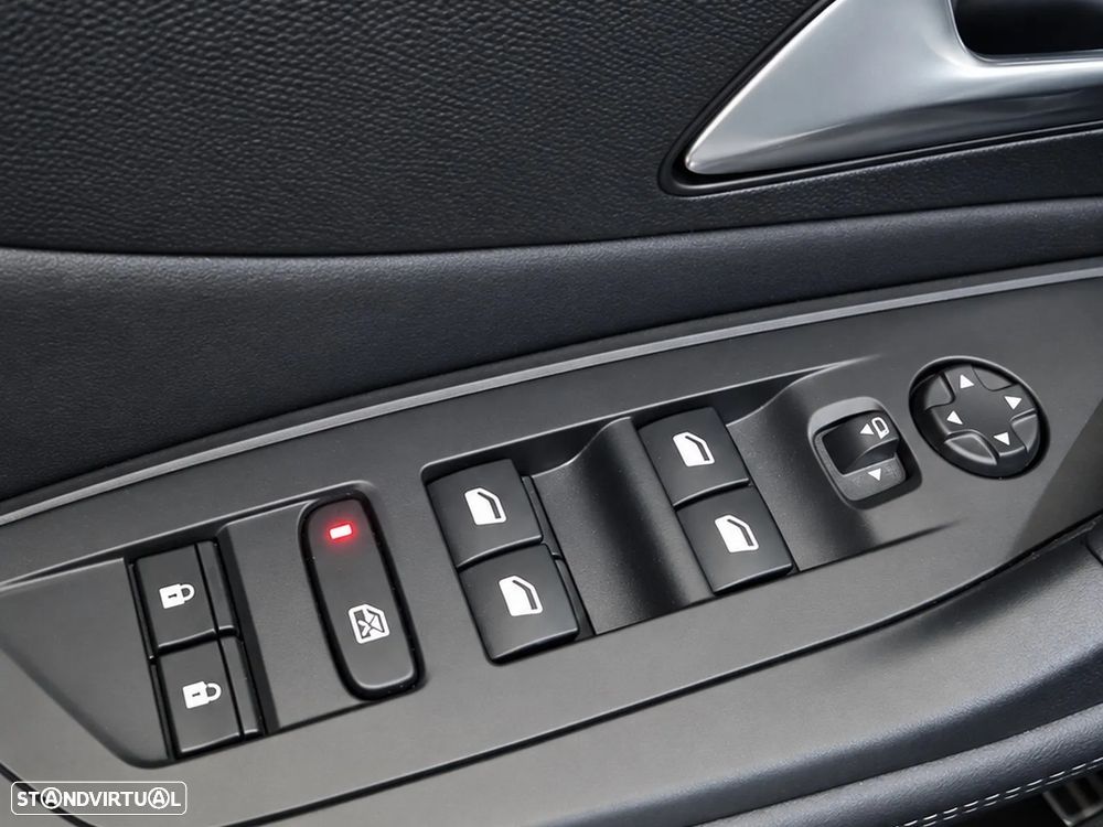 Peugeot 308 Hybrid 136 e-DSC6 Allure - 23