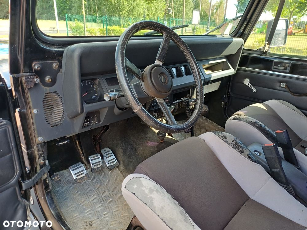 Jeep Wrangler - 20