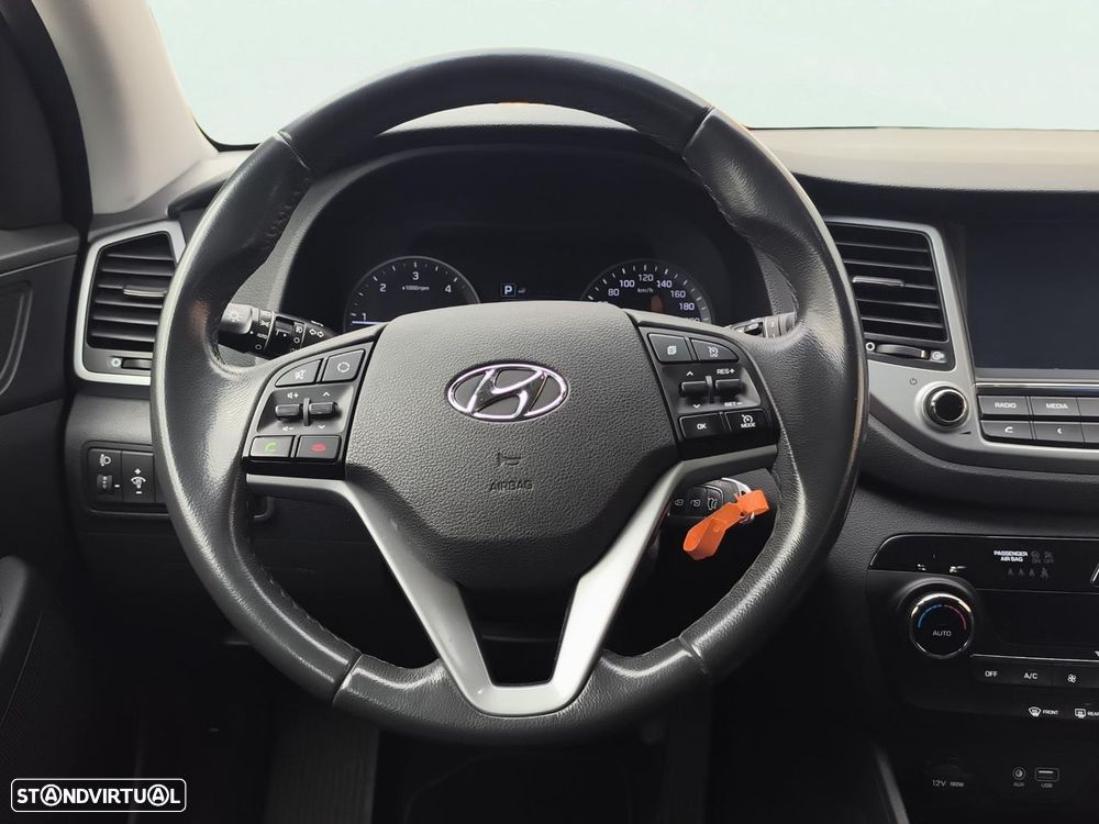Hyundai Tucson 1.7 CRDi Premium DCT - 12