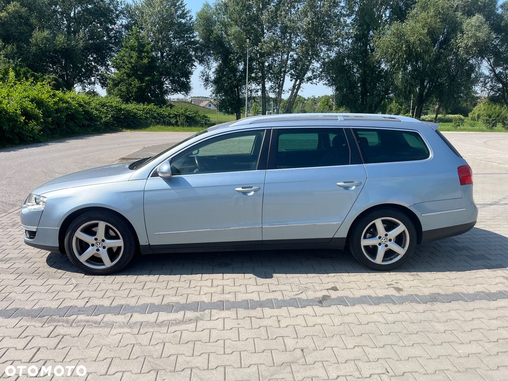 Volkswagen Passat 2.0 TDI DSG Highline - 8