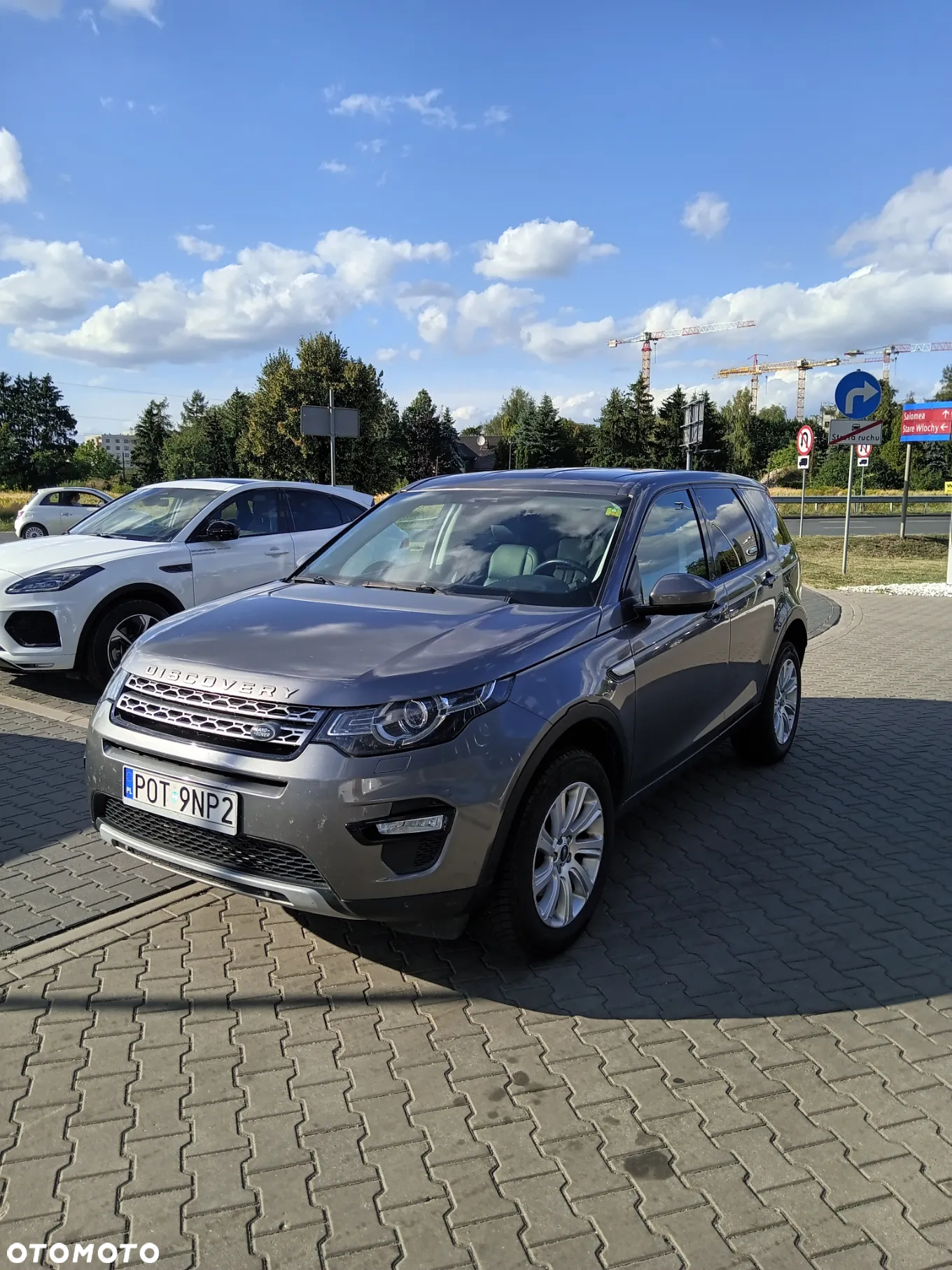 Land Rover Discovery Sport SD4 HSE - 8