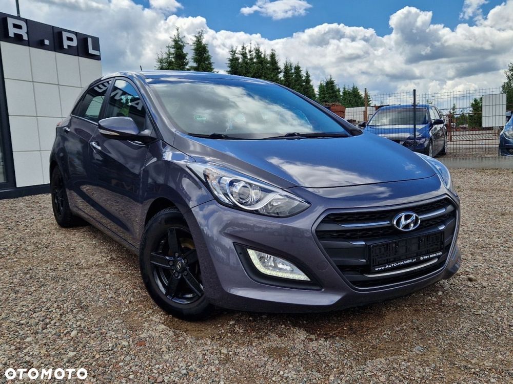 Hyundai i30 blue 1.4 Passion - 3
