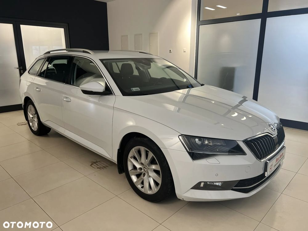 Skoda Superb 2.0 TDI Style DSG7 - 4