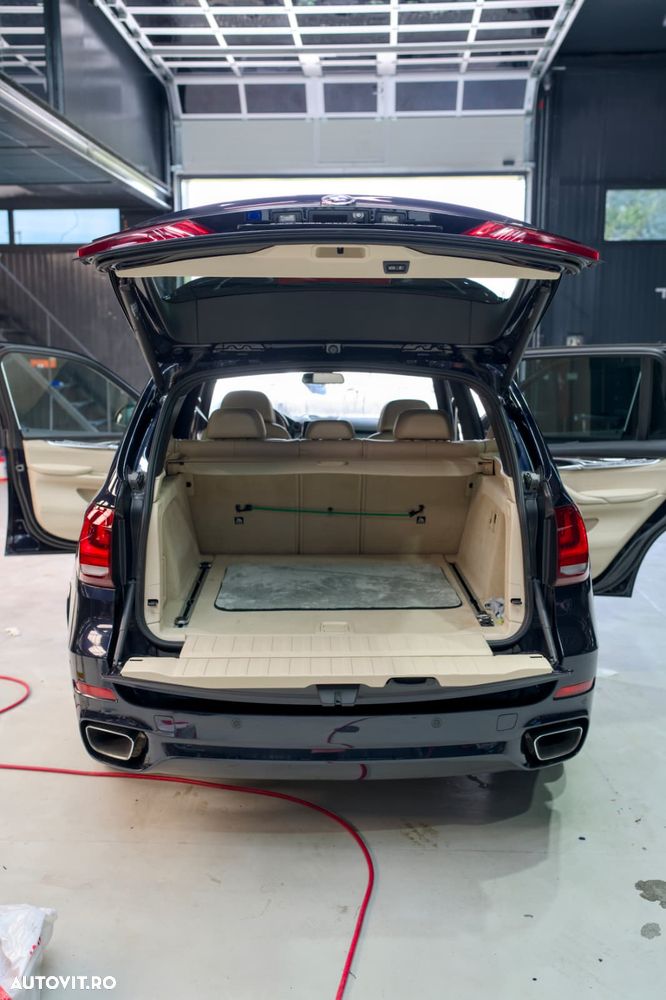 BMW X5 xDrive30d - 24