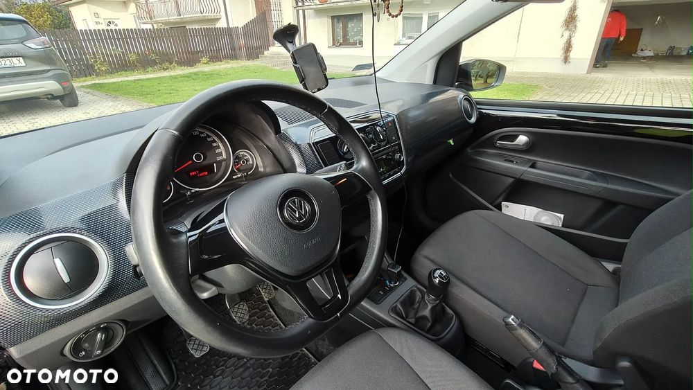 Volkswagen up! 1.0 take - 11