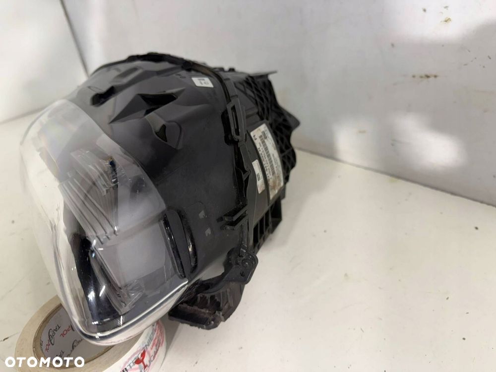 lampa prawy przód prawa przednia porsche taycan 9j1 19- full led eu - 7
