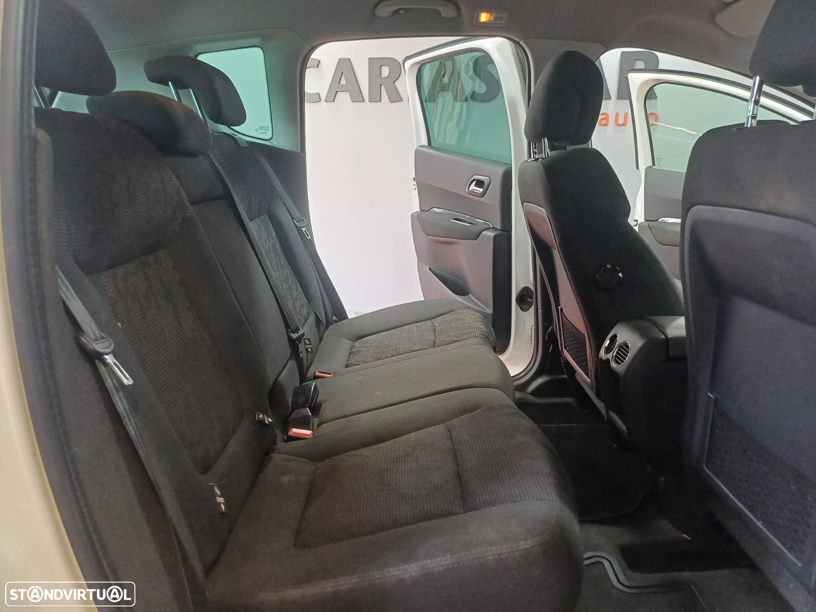Peugeot 3008 2.0 HDi Hybrid4 - 12