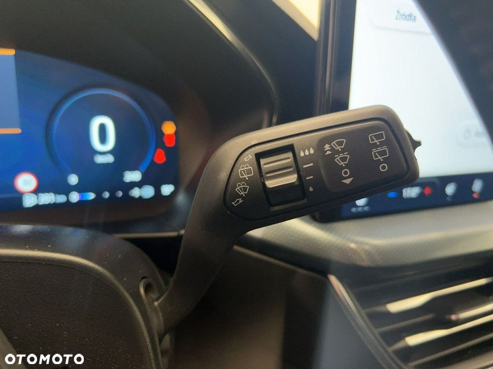 Ford Focus - 24