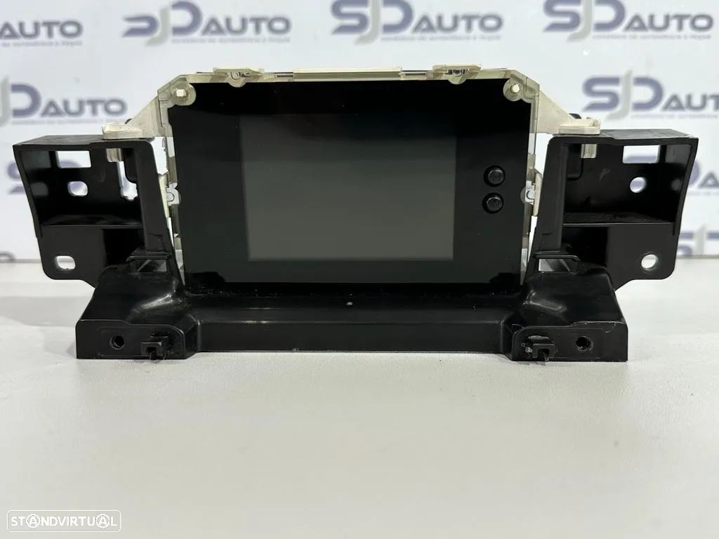 Ecrã / Display / Computador Bordo - Ford Focus III - 1