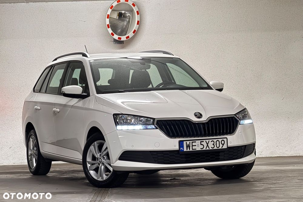 Skoda Fabia 1.0 TSI Ambition - 1