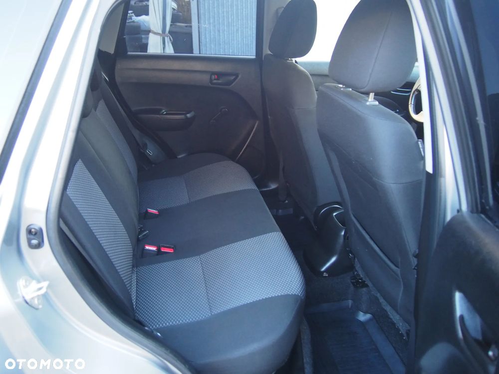 Suzuki Vitara 1.6 Elegance 2WD - 12