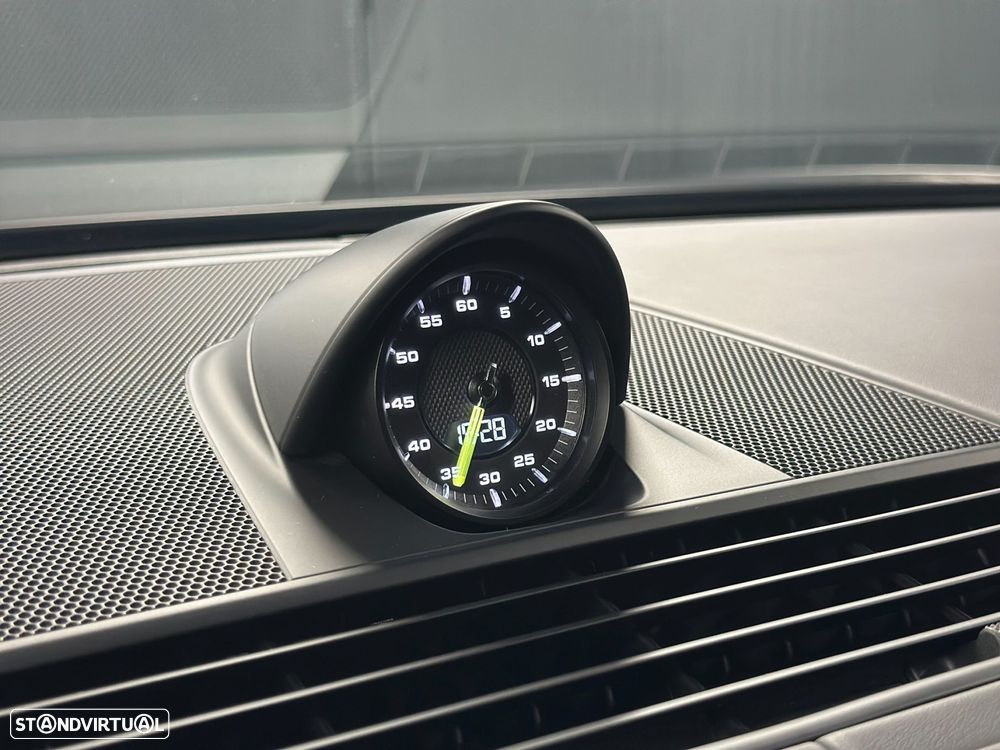 Porsche Panamera Sport Turismo - 16