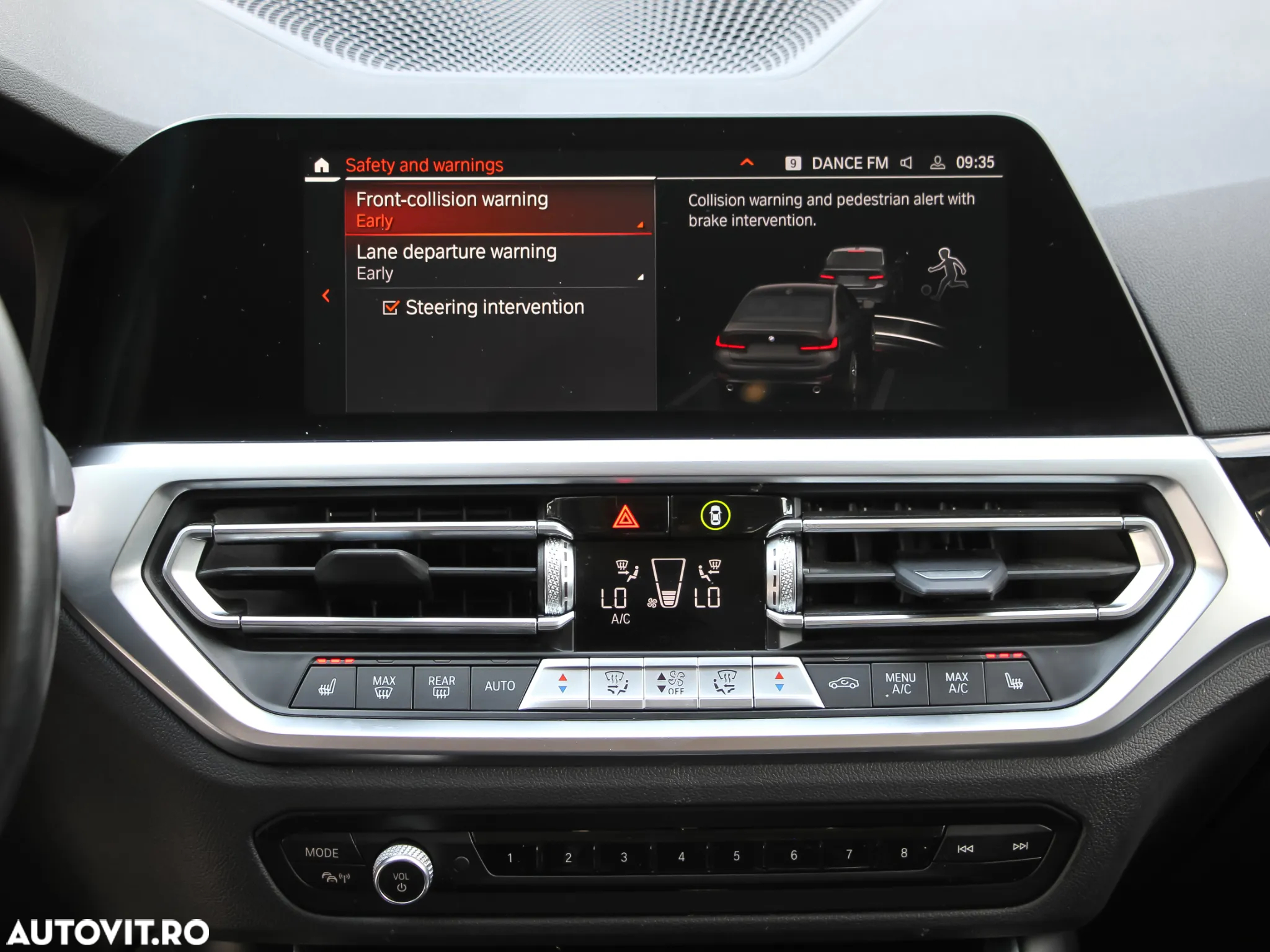 BMW Seria 3 320i Aut. Sport Line - 16