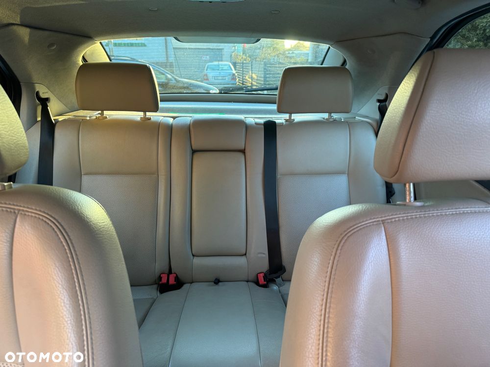 Ford Mondeo 2.2 TDCi Ghia X - 9