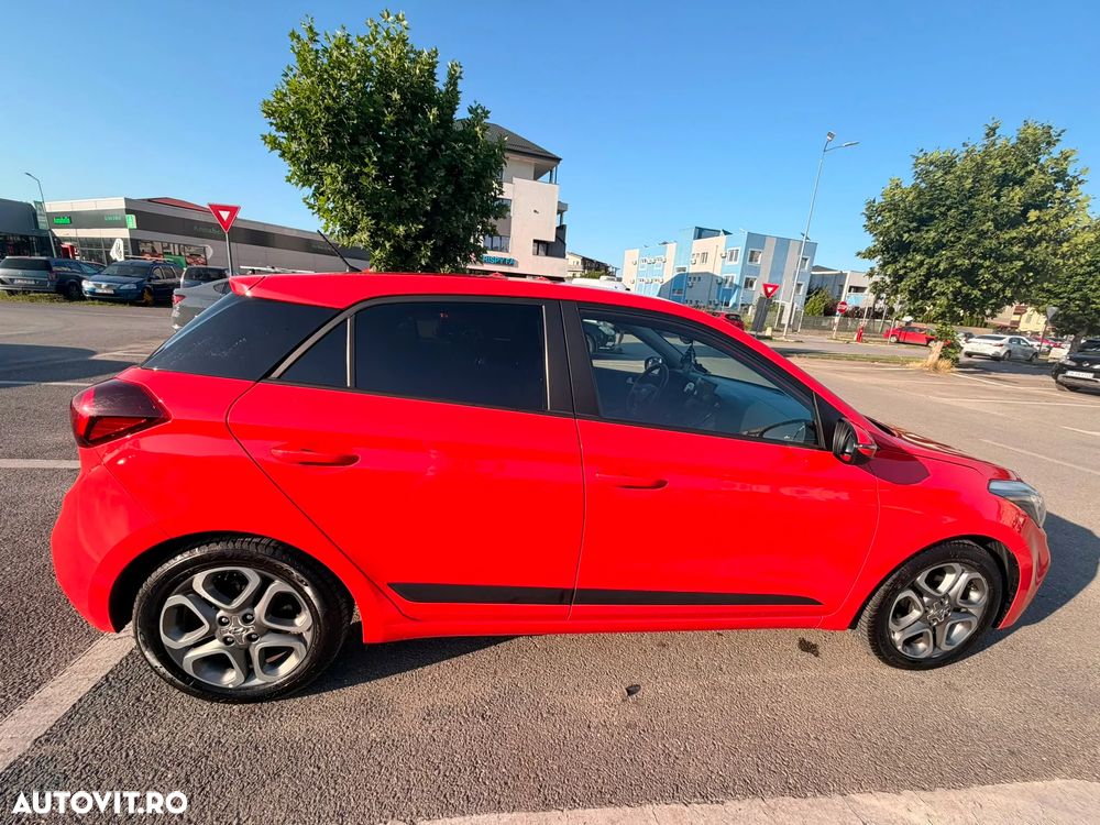 Hyundai i20 1.2 L 84CP 5DR Led Line - 4
