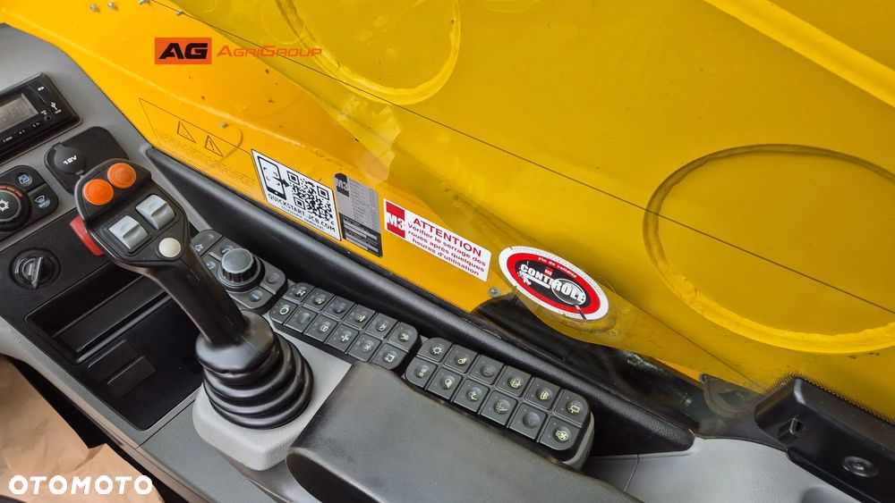 JCB 542-70 AGRI SUPER 2020R 145KM 2019R - 13
