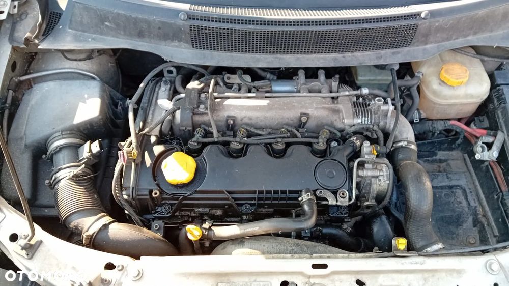Tylko Części Opel Zafira B II 1.9 cdti 120KM 88kW 05-08r Lakier Z167 1RU - 10