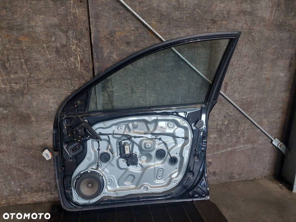DRZWI KOMPLETNE PRAWY PRZÓD KIA CEED I 1K - 14