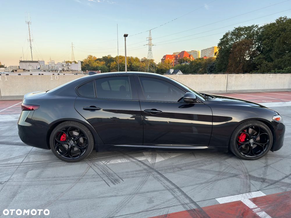 Alfa Romeo Giulia 2.0 Turbo Veloce - 6