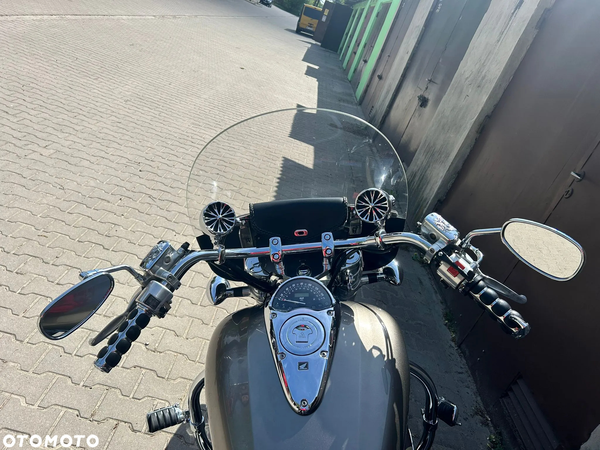 Honda VTX - 23