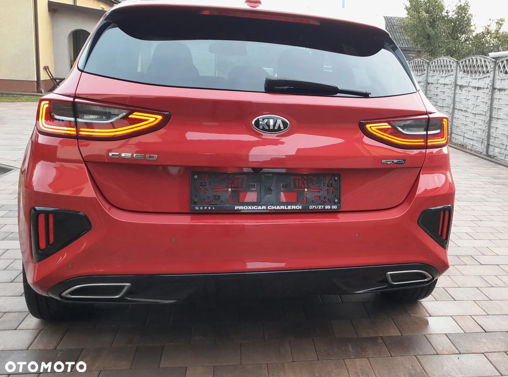 Kia Ceed 1.6 CRDi 128 Platinum Edition - 19