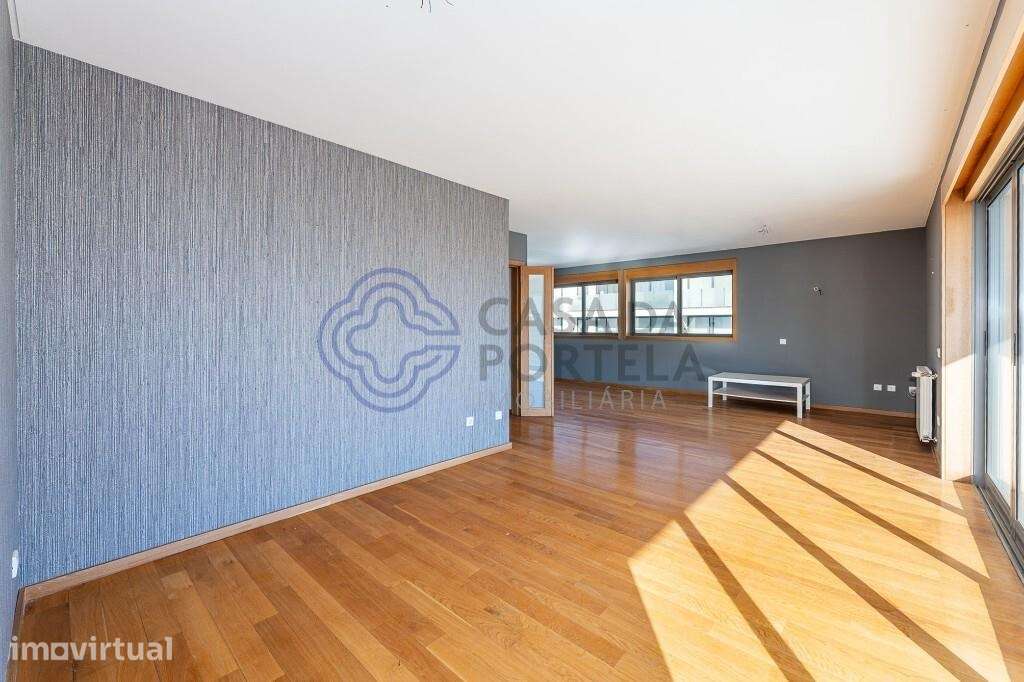 T4+1 Duplex em Matosinhos Sul - Grande imagem: 5/38