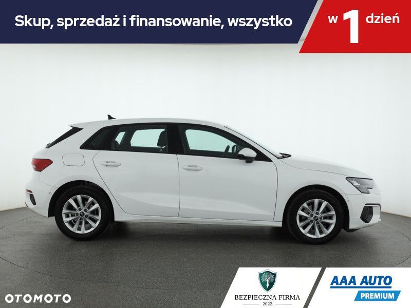 Audi A3 Sportback - 8