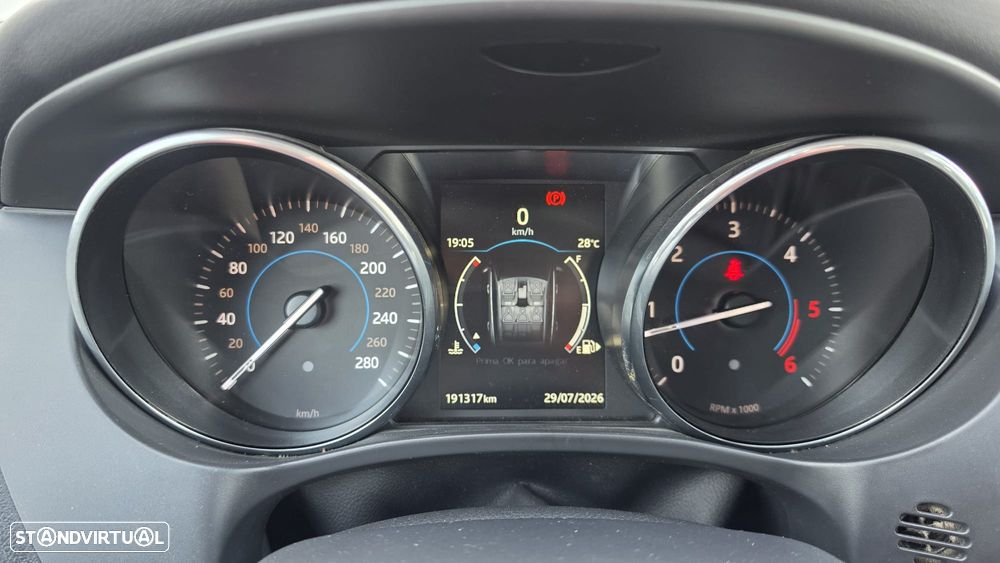 Jaguar F-Pace 20d R-Sport - 11
