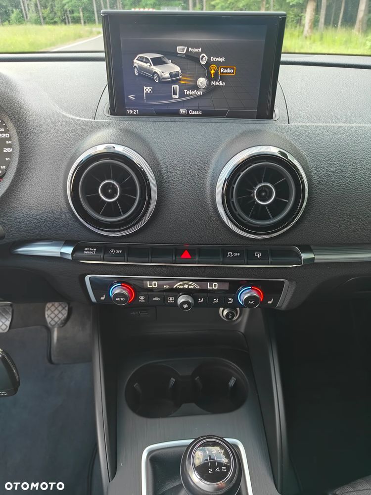 Audi A3 Sportback - 27