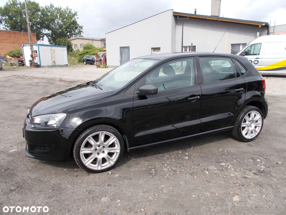 Volkswagen Polo 1.2 Team - 1