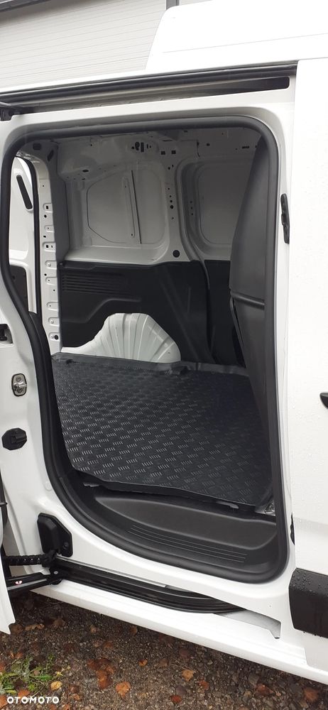 Peugeot Partner - 29