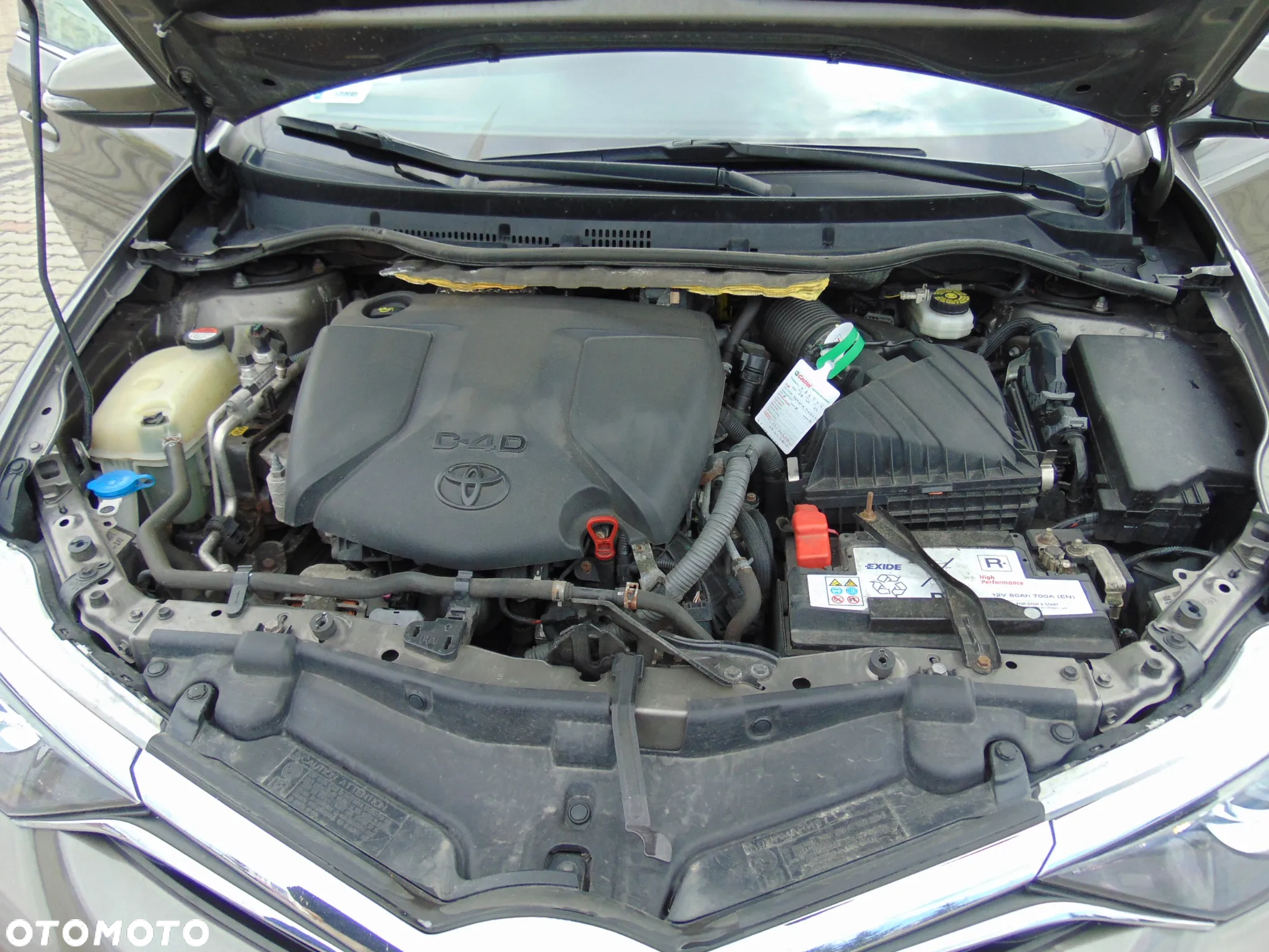 Toyota Auris - 12