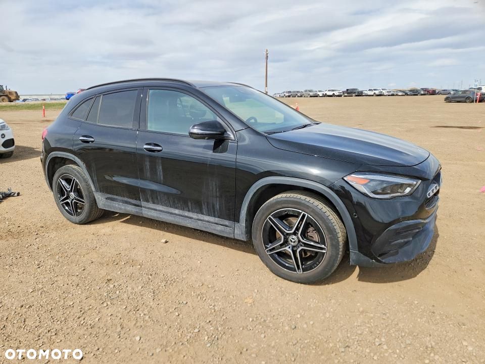 Mercedes-Benz GLA 250 4-Matic AMG Line - 1