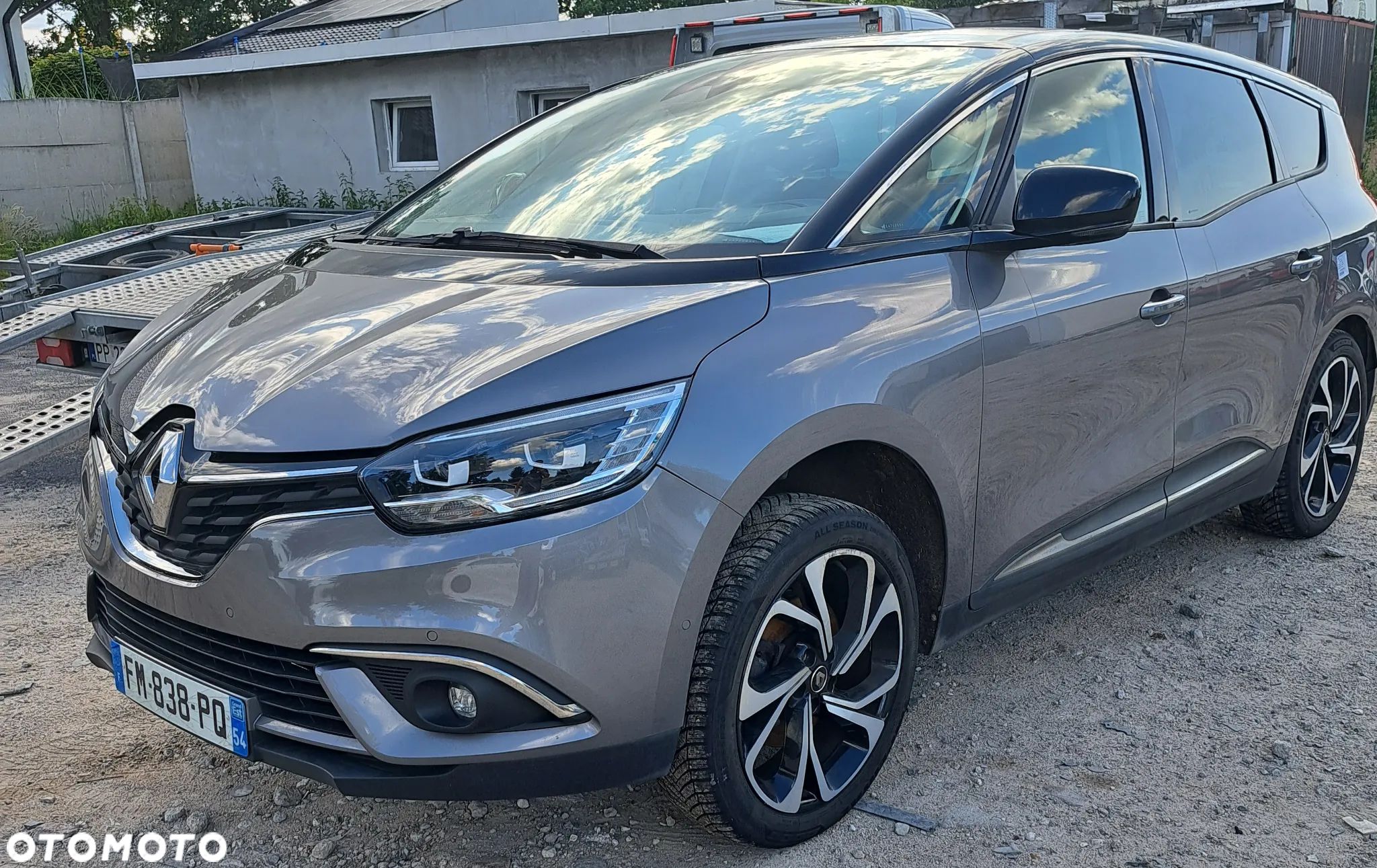 Renault Grand Scenic Gr 1.7 Blue dCi Bose EDC - 1