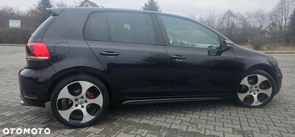 Volkswagen Golf 2.0 GTI DSG - 3