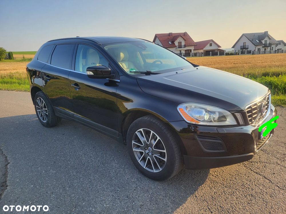 Volvo XC 60 D4 Geartronic Momentum - 1