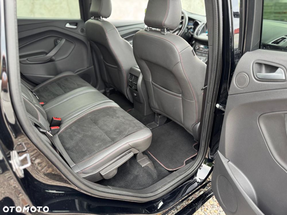 Ford Kuga 1.5 EcoBoost FWD ST-Line ASS - 19