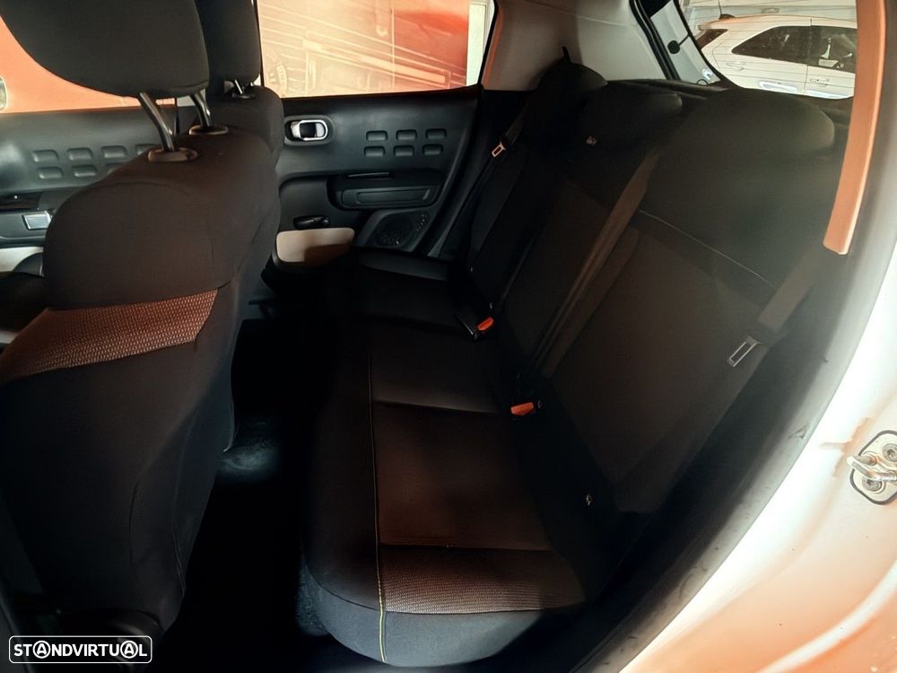 Citroën C3 1.2 PureTech C-Series - 8