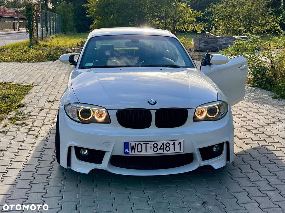 BMW Seria 1 2011 photo 3