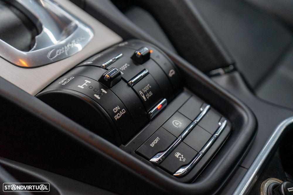 Porsche Cayenne - 33