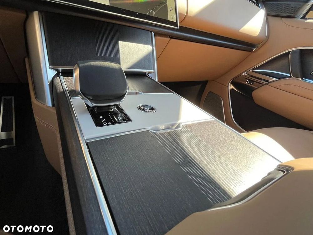 Land Rover Range Rover - 17