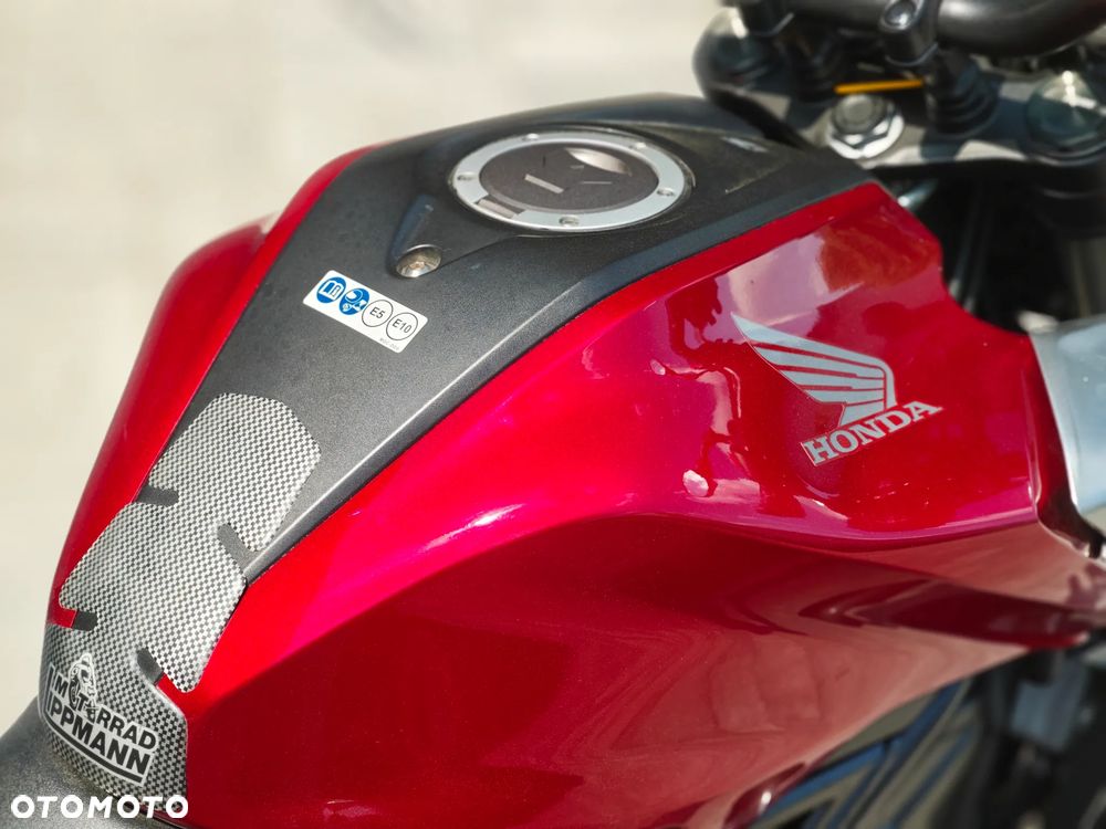 Honda CB - 15