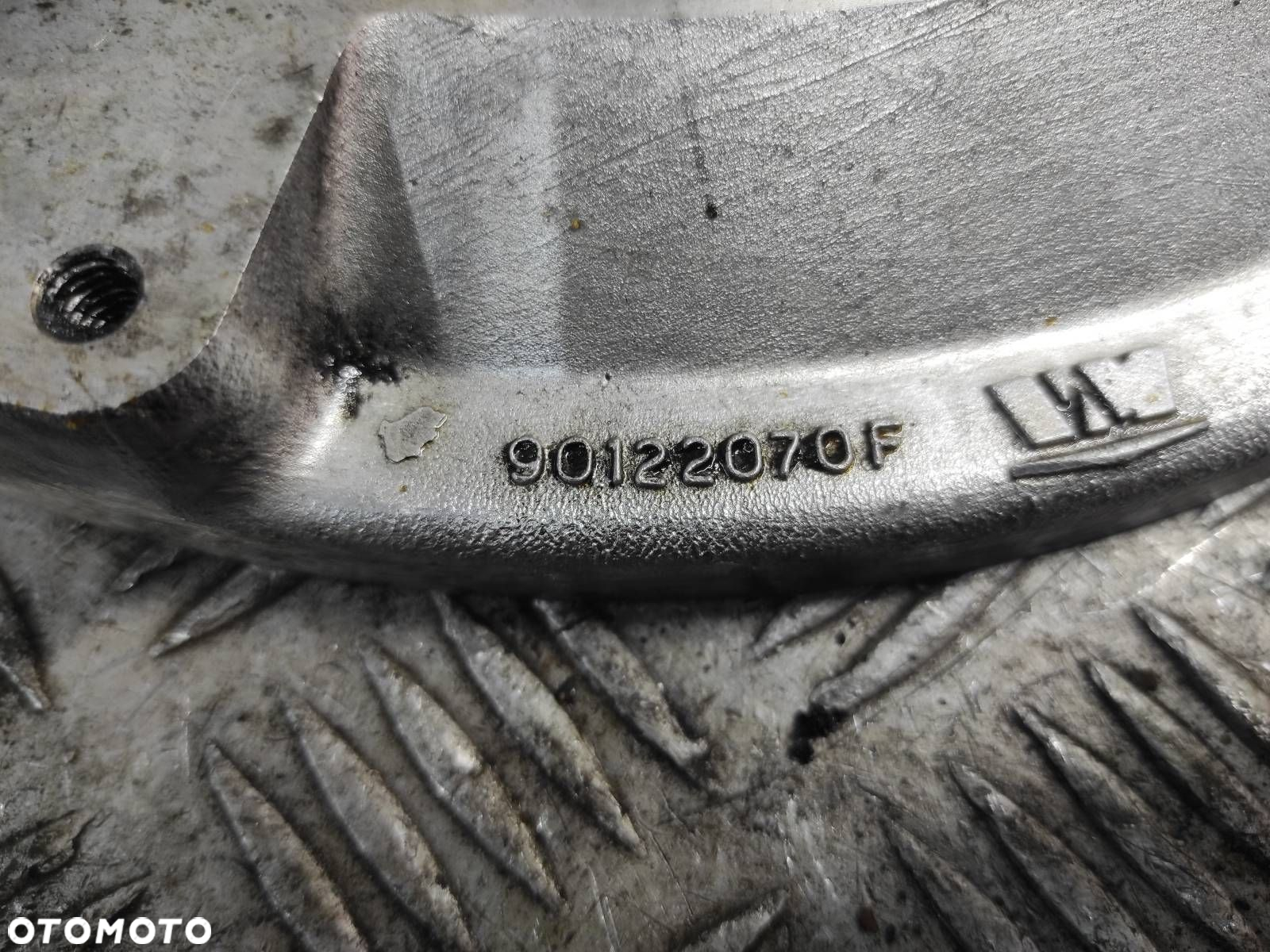 OSŁONA SPRZĘGŁA OPEL FRONTERA A 2.5 TD 90122070F - 2
