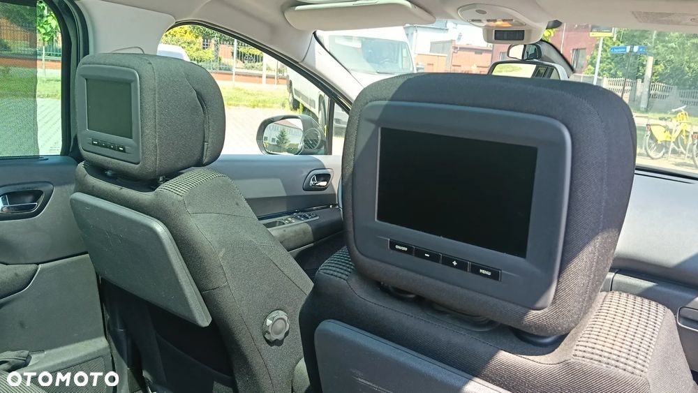 Peugeot 5008 2.0 HDi Family 7os - 15