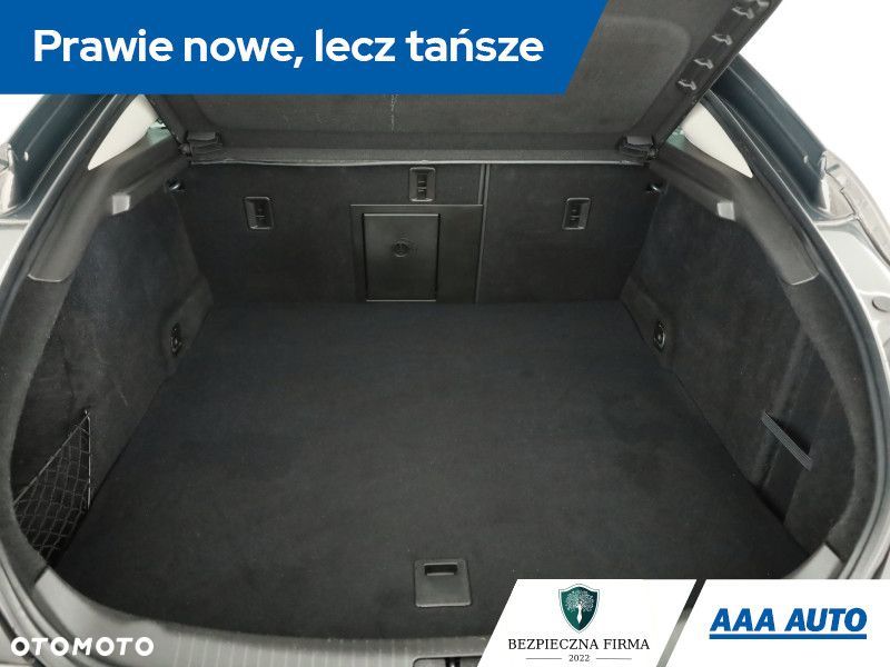 Opel Insignia - 12