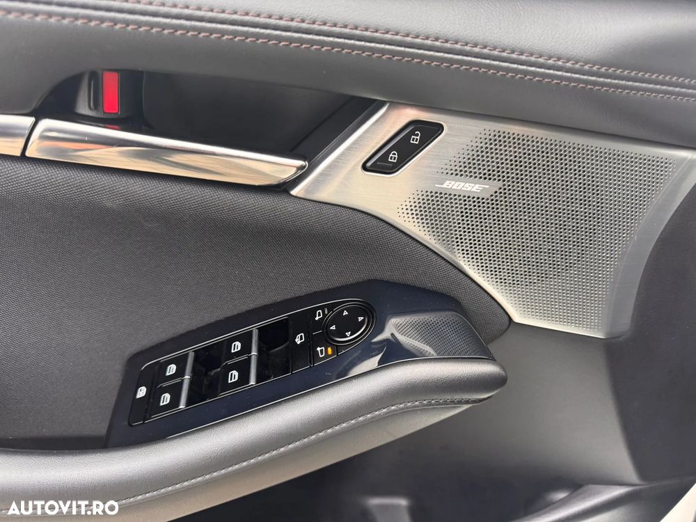 Mazda 3 e-Skyactiv G150 AT MHEV Plus - 12